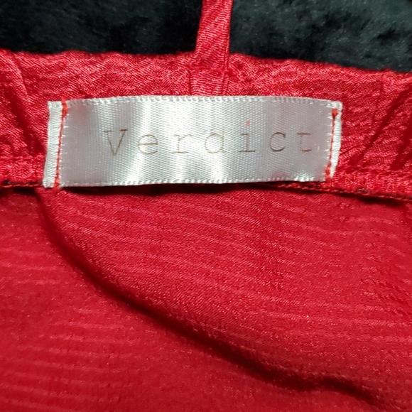 Red & Black Verdict Cocktail Dress - Picture 5 of 9